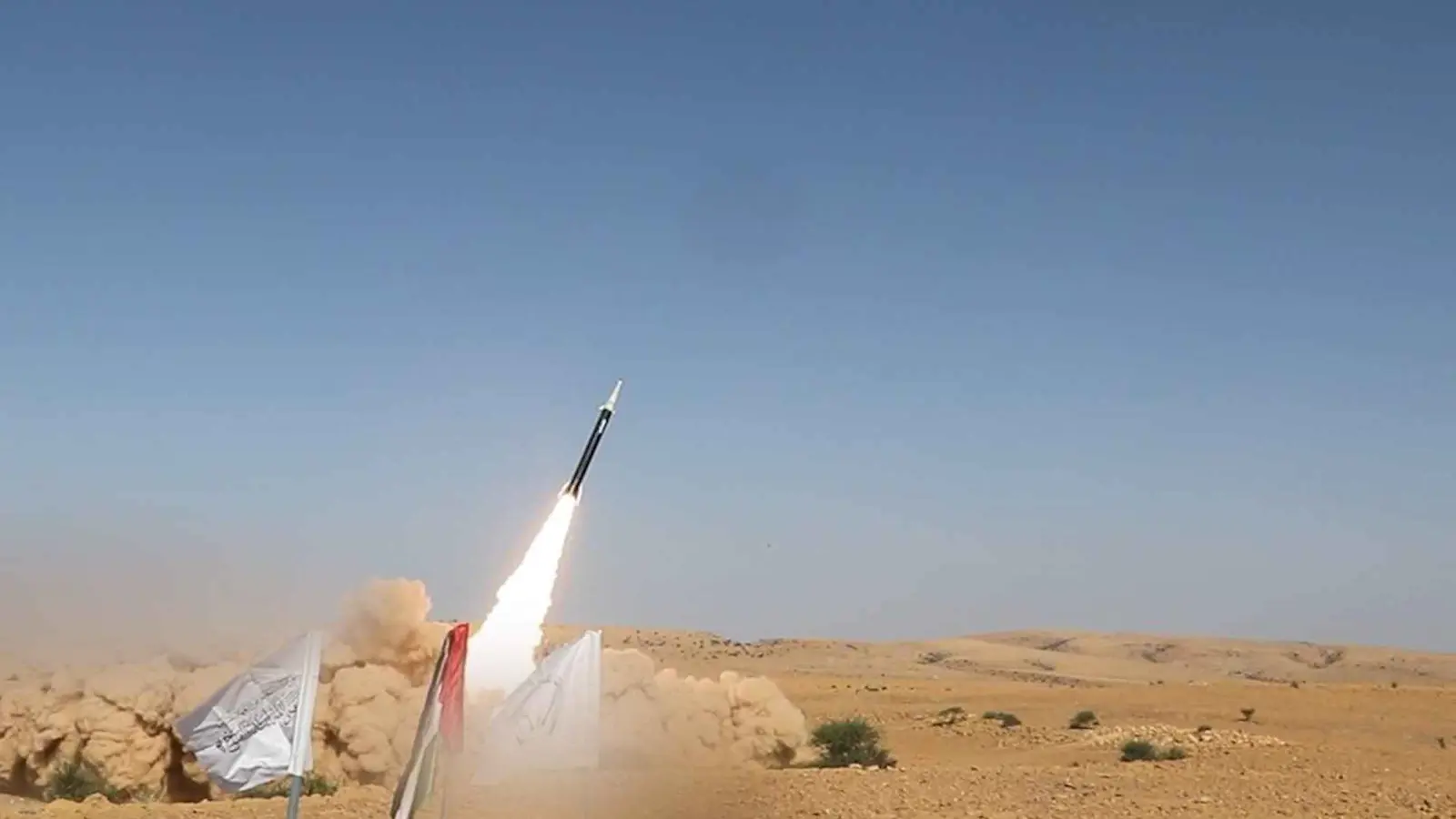 غانتس: "إعلان الحرب على إيران" هو الحل لوقف هجمات الحوثيين