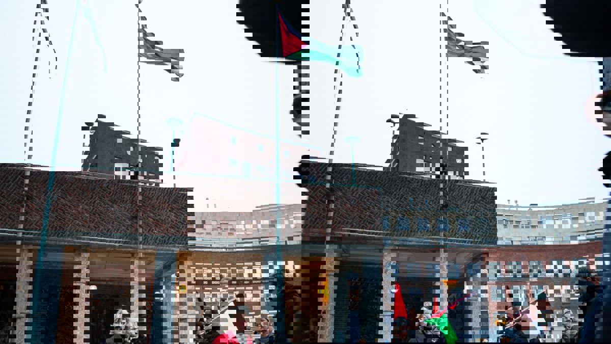 بلدية أوسلو ترفع العلم الفلسطيني تضامناً مع غزة‎
