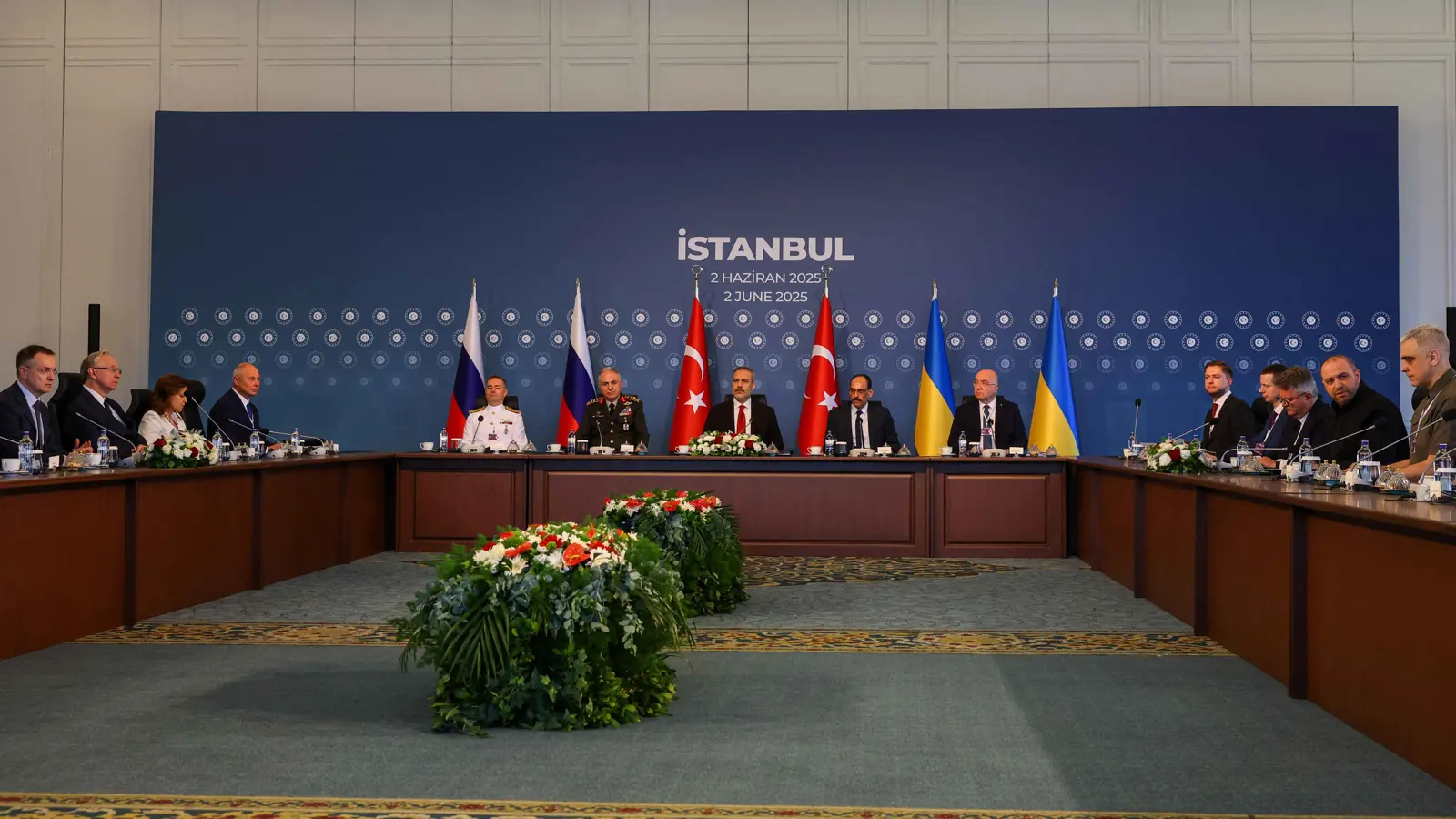 موسكو تؤكد تمسكها بعقد محادثات السلام مع كييف في إسطنبول