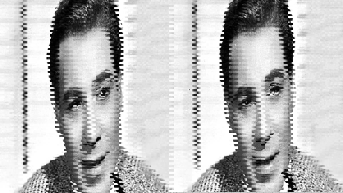 بعد رحيل آخر زوجاته.. أسرار الحب والزواج في حياة فريد شوقي 