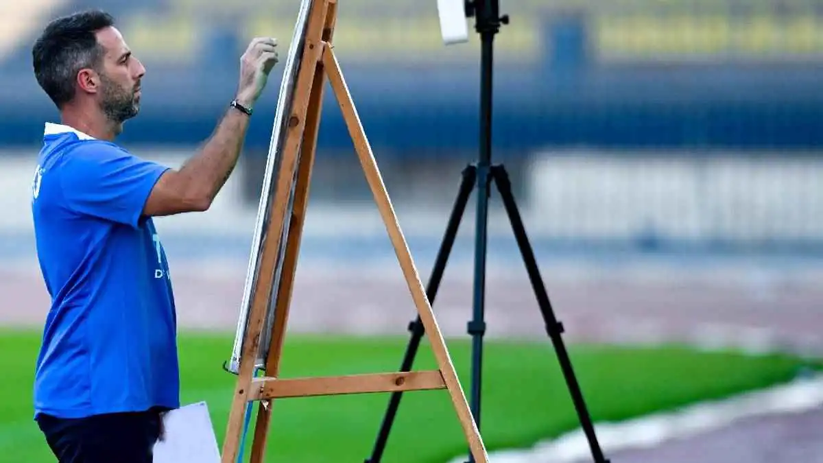 غليان جماهيري.. 3 أسباب تدفع الزمالك لإقالة فيريرا قبل السوبر المصري