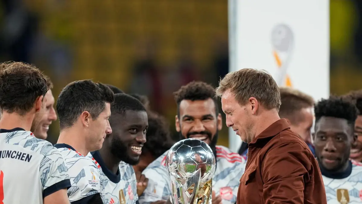 ناغلسمان مدرب بايرن ميونخ يرد على اتهام لابورتا رئيس برشلونة له بالجهل