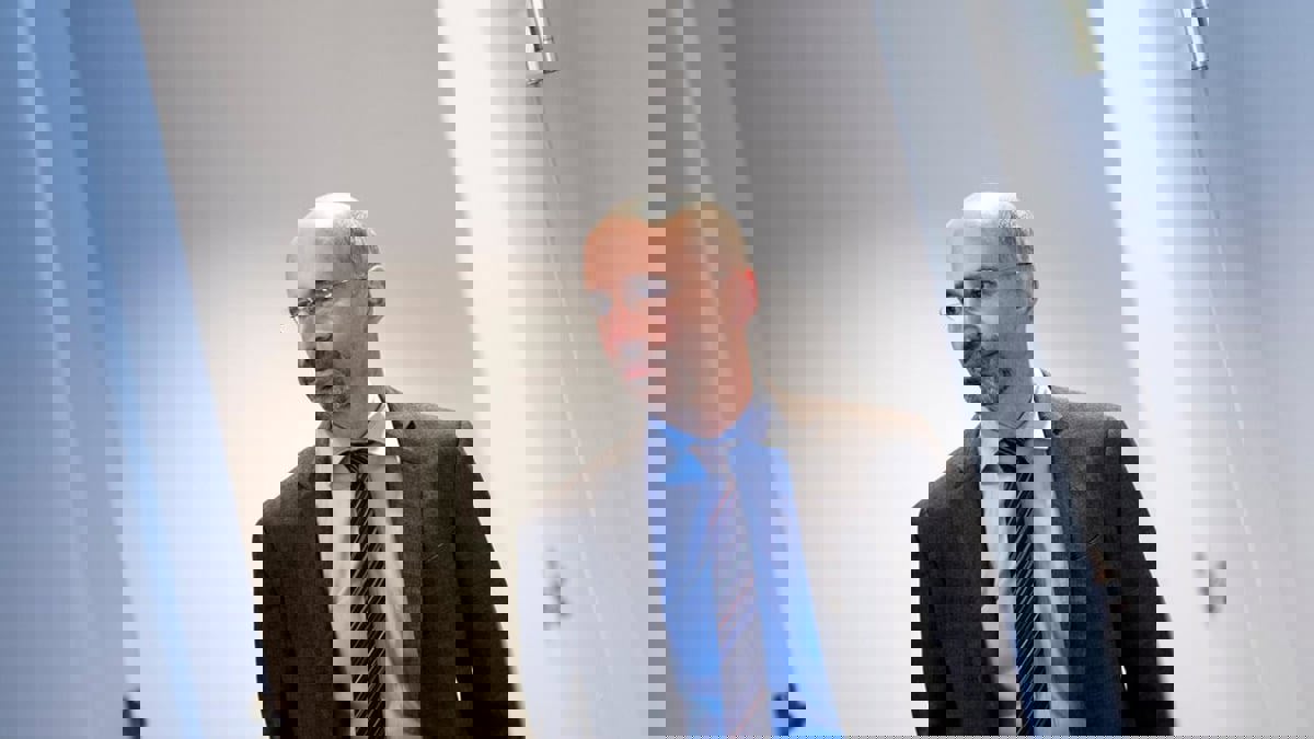 إدارة بايدن تعين مساعد أوباما السابق روبرت مالي مبعوثا خاصا إلى إيران