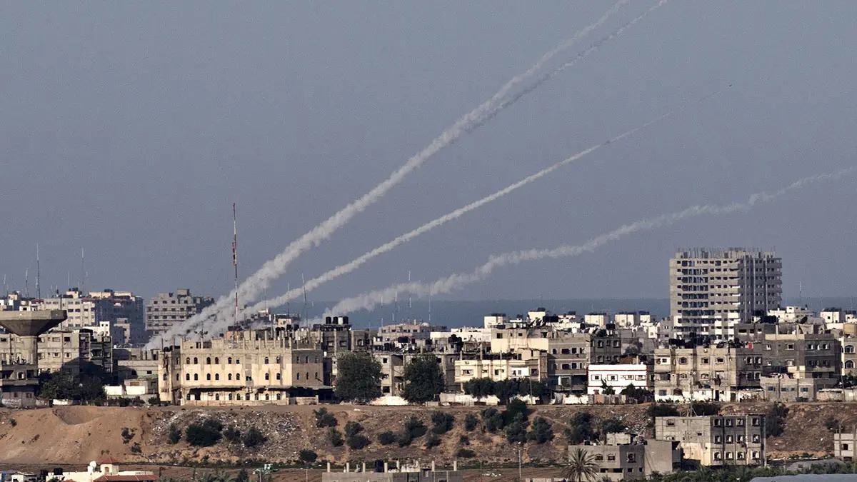 إطلاق 3 صواريخ من غزة وصافرات الإنذار تدوي في إسرائيل