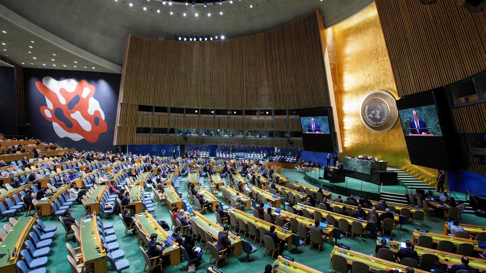 وسط اعتراض واشنطن.. مقترح لتشكيل لجنة أممية لدراسة مخاطر الذكاء الاصطناعي