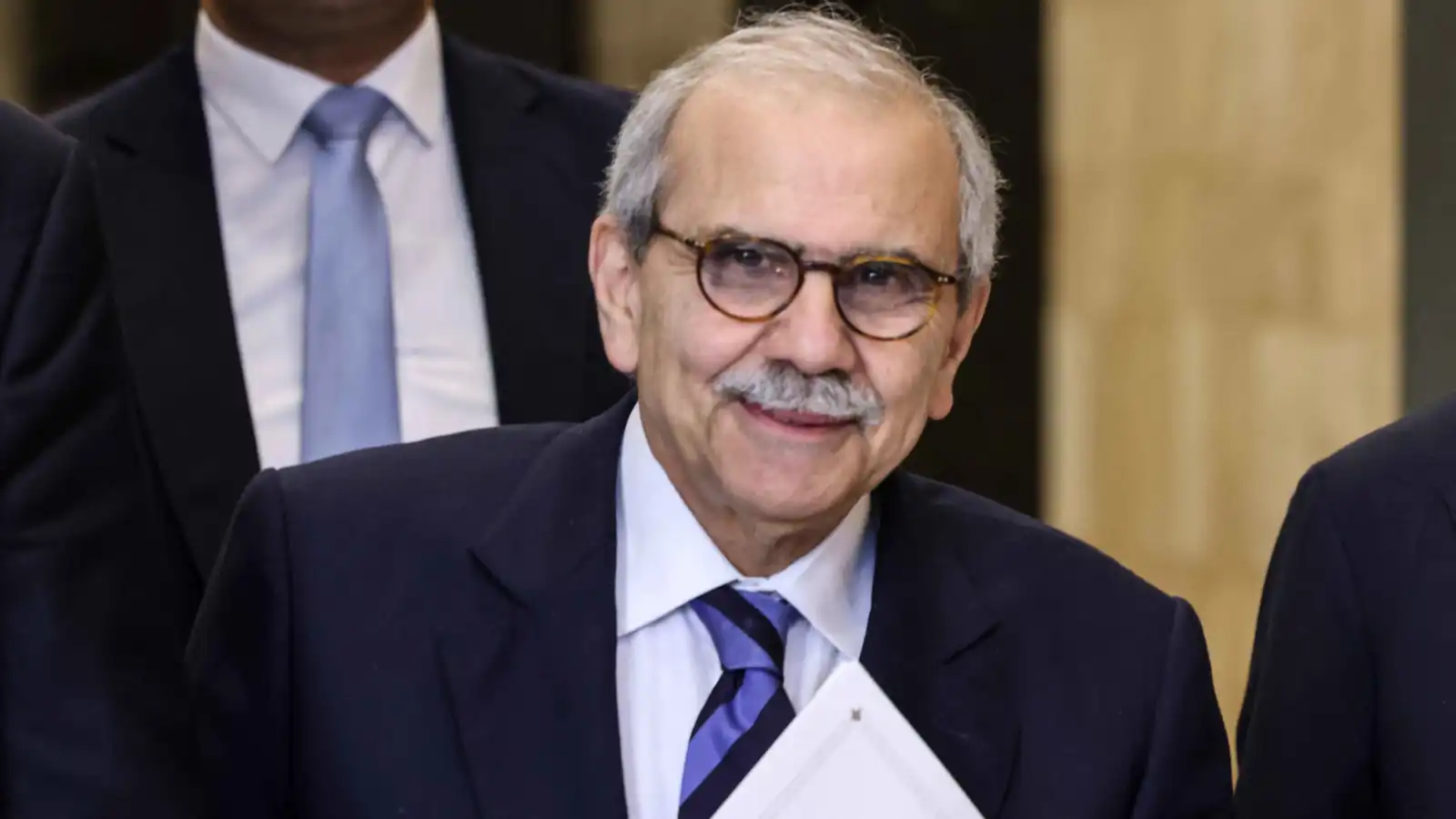 مطالبا بضغط أمريكي على إسرائيل.. سلام يكشف تحديات ملف سلاح "حزب الله"