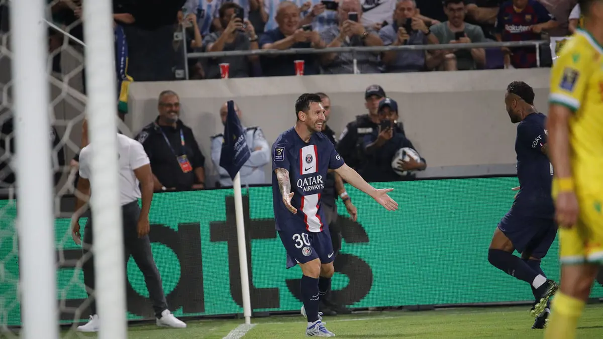 باريس سان جيرمان يصعق نانت ويتوج بطلًا لكأس السوبر الفرنسي