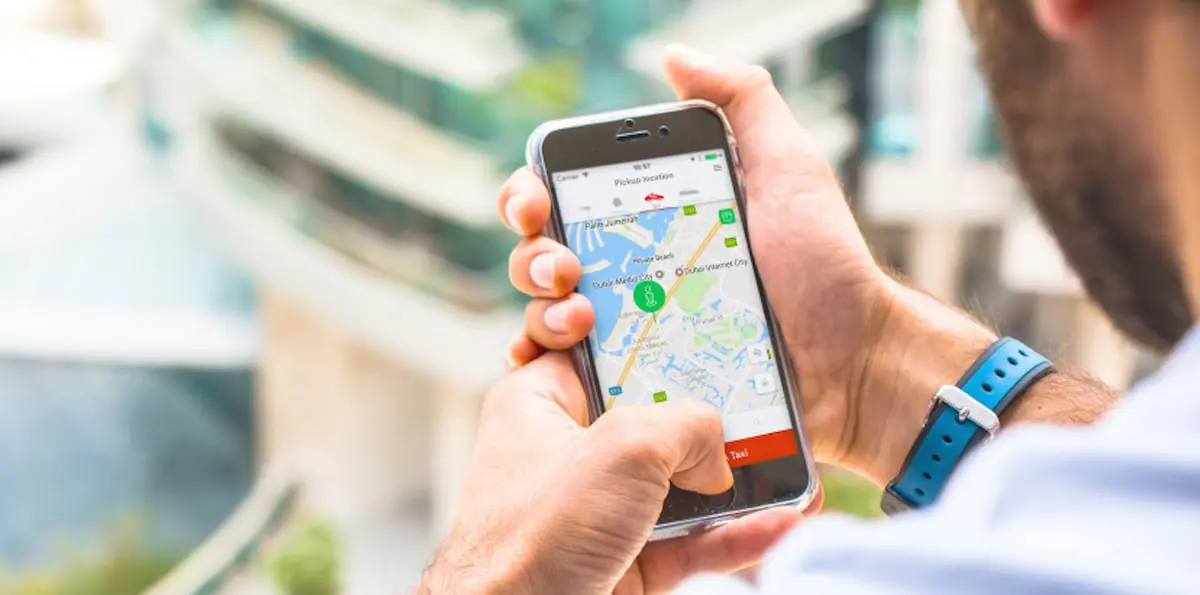 مسؤول في أبوظبي: أوبر تجري محادثات لاستئناف خدماتها بالإمارة