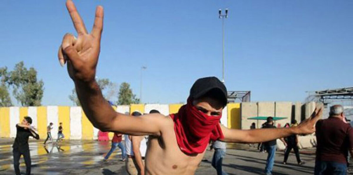 بغداد ترفع حظر التجوال والعبادي يتوعّد بملاحقة مقتحمي المنطقة الخضراء