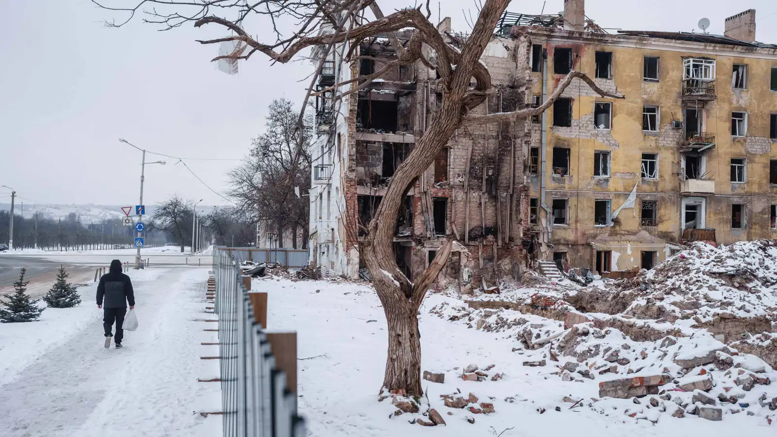 8 قتلى في هجمات روسية شمال شرق أوكرانيا