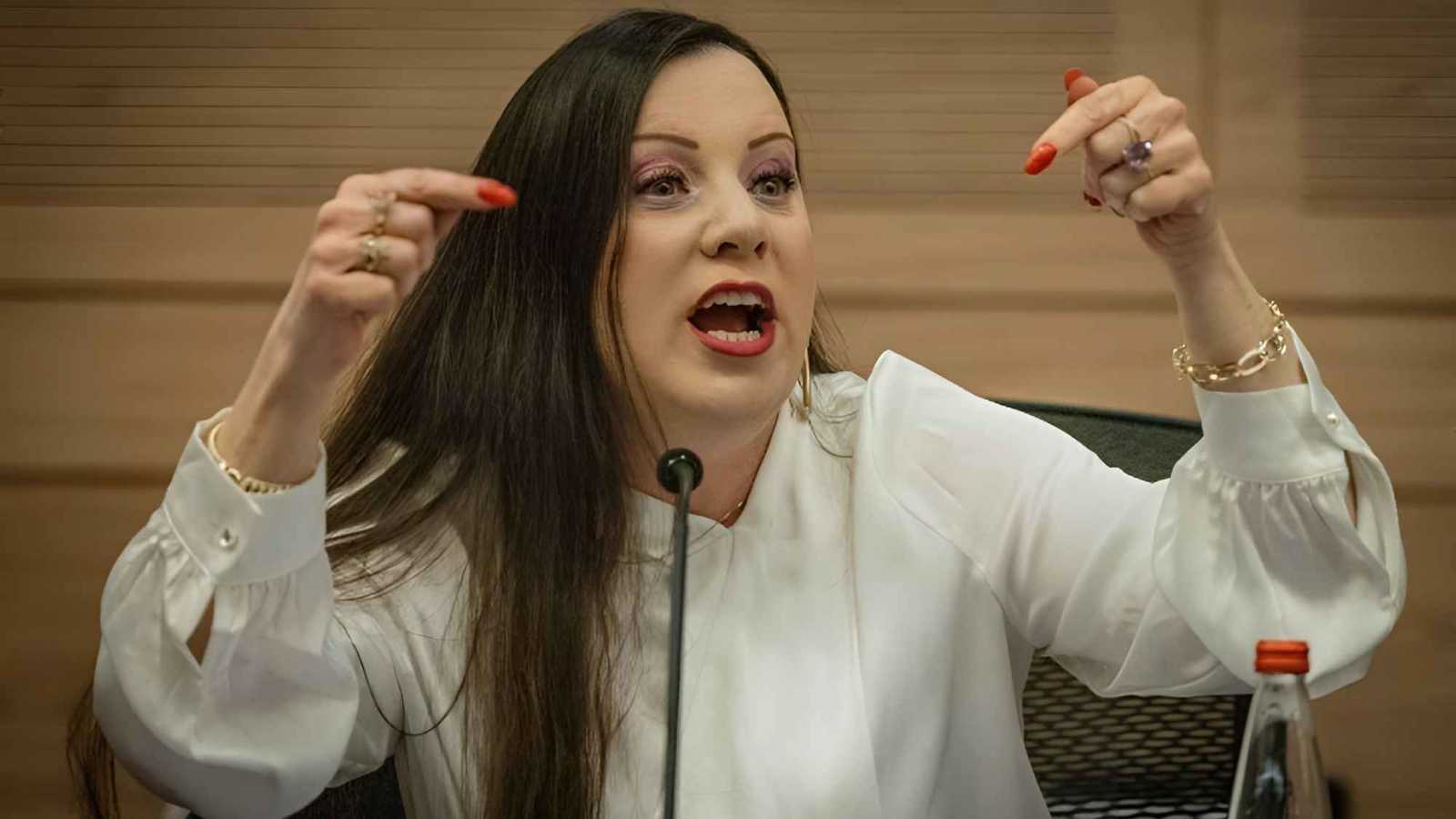 عضوة بالكنيست الإسرائيلي تهاجم ترامب بسبب خطة إنهاء حرب غزة