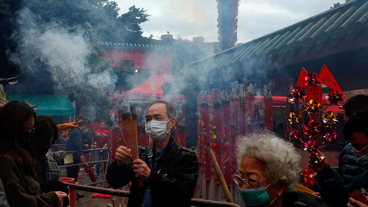 القنصلية السعودية تطلب من رعاياها مغادرة هونغ كونغ  