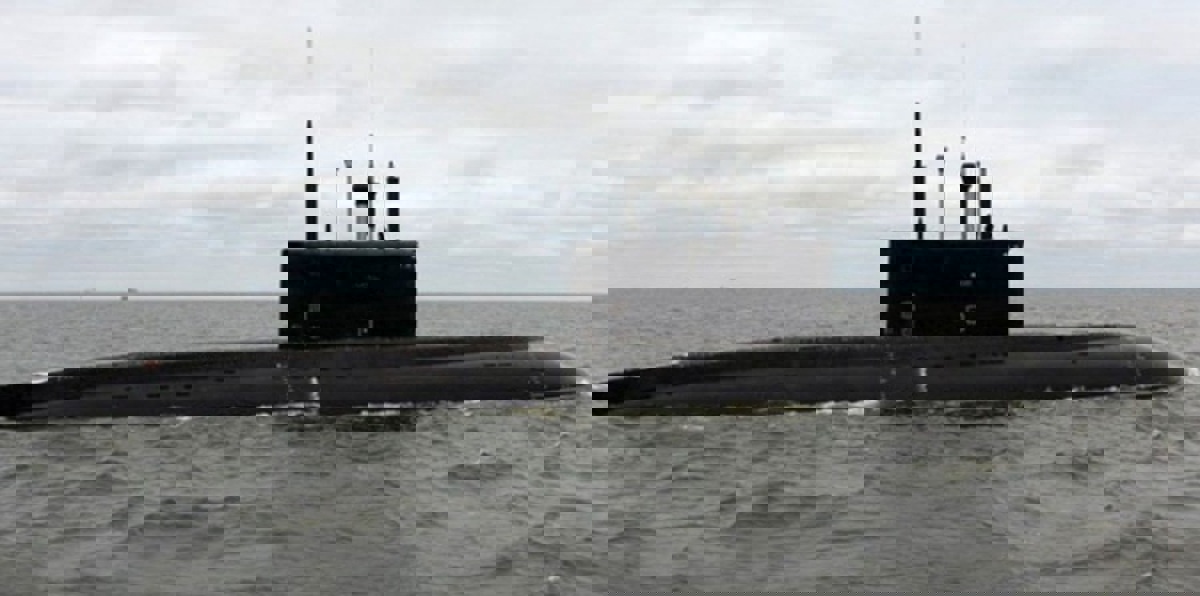 بعد غرق العشرات.. سكان "سقطرى" اليمنية يطالبون باستئناف الرحلات الجوية