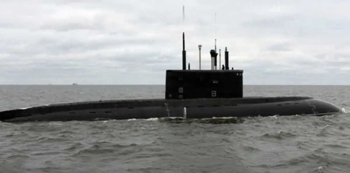 بعد غرق العشرات.. سكان "سقطرى" اليمنية يطالبون باستئناف الرحلات الجوية