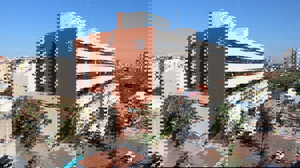 قراصنة في إسرائيل يهددون بـ"فضح" سياسيين ورجال دين