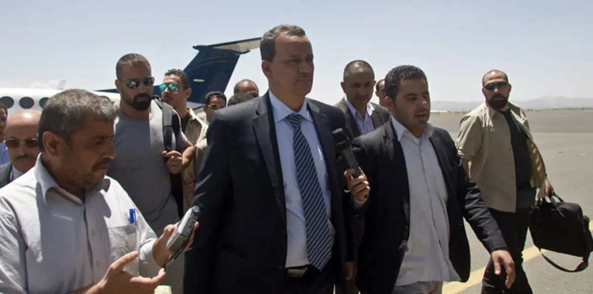 ولد الشيخ يلتقي وفد الحوثيين عشية توجهه للرياض للقاء هادي