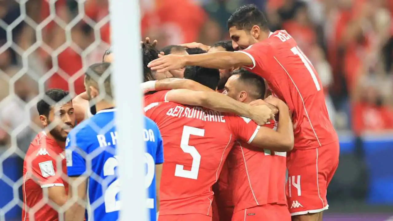 رغم التعادل المخيب.. أكثر لاعب أثار إعجاب جماهير منتخب تونس أمام فلسطين