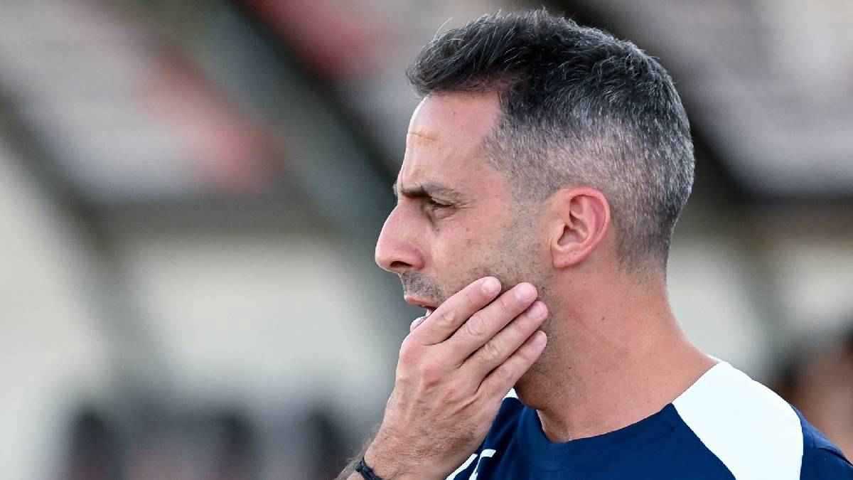 ممدوح عباس كلمة السر.. مجلس الزمالك يحسم مصير فيريرا