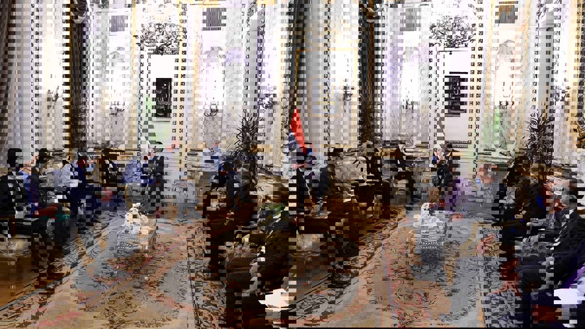 رئيس الوزراء المصري: نتوسع في بناء محطات التحلية لمواجهة شح المياه