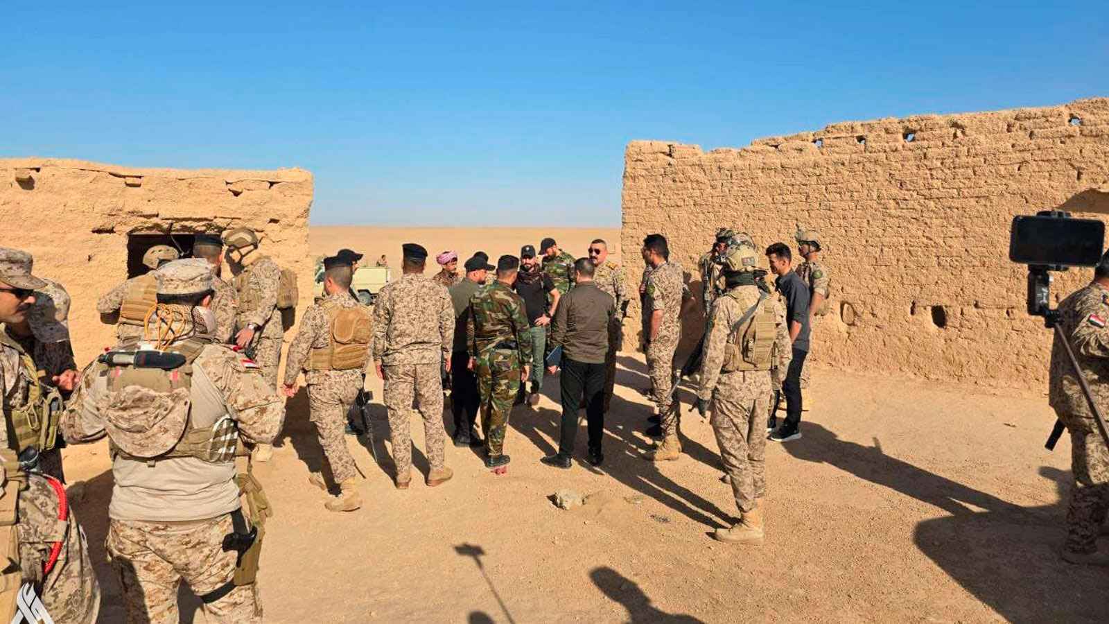 بعملية مشتركة.. تفكيك خيام لـ"داعش" في الصحراء العراقية