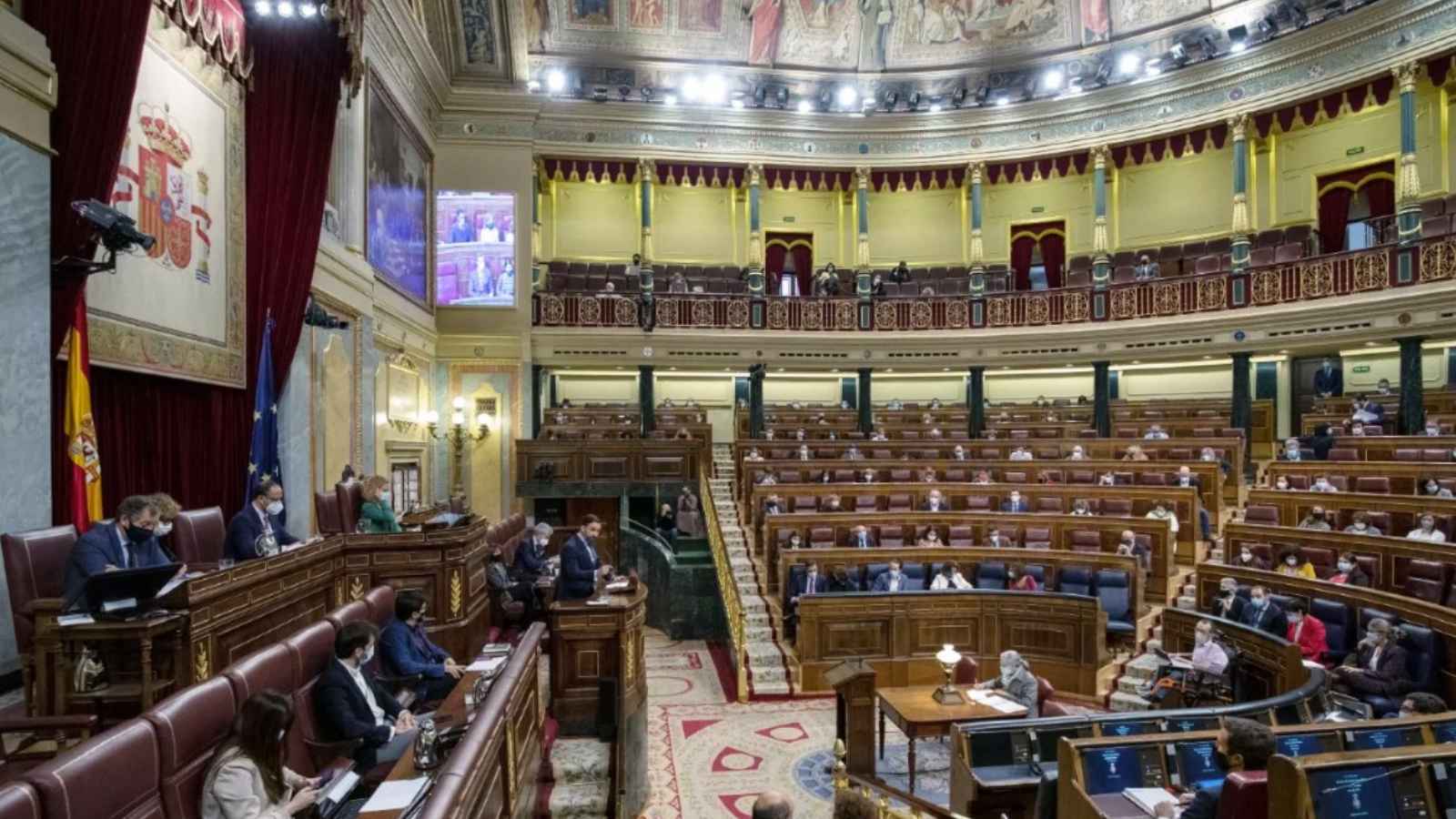 اتهامات بالاعتداء الجنسي تهز الائتلاف الحاكم في إسبانيا