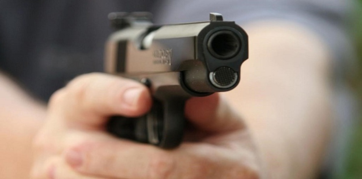 سعودي بالقطيف يقتل شقيقه العشريني برصاصة في الصدر