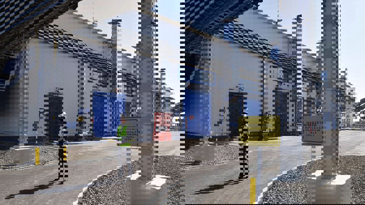 كازاخستان تعمل لإيجاد مسارات بديلة لصادرات النفط بسبب أعطال في خط قزوين