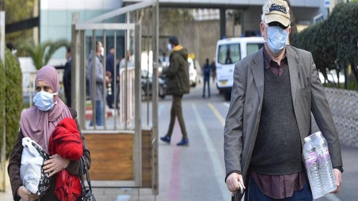 رغم تسجيل 3517 إصابة.. الجزائر تعلن خلو دور رعاية المسنين من فيروس "كورونا"