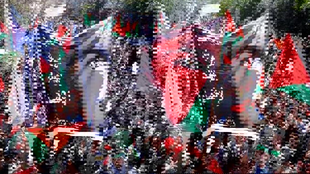 خلافات فلسطينية جديدة تضيف عقبات أمام لقاء لبحث المصالحة في الجزائر