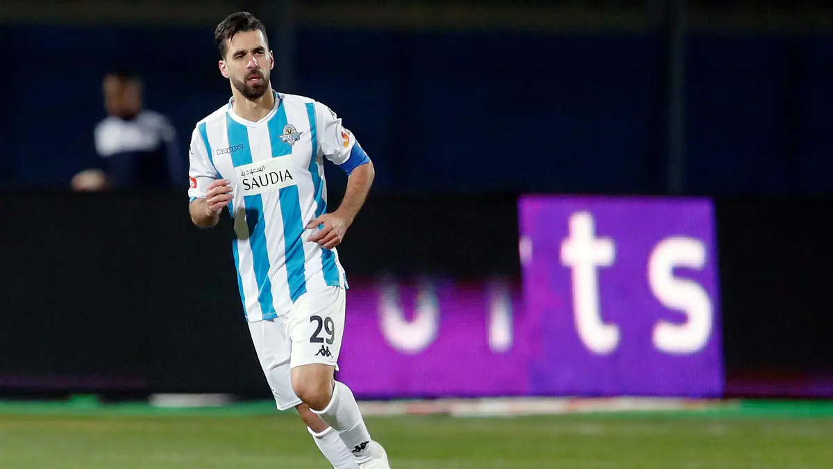 حقيقة تفاوض نادي الزمالك مع عبدالله السعيد لاعب بيراميدز