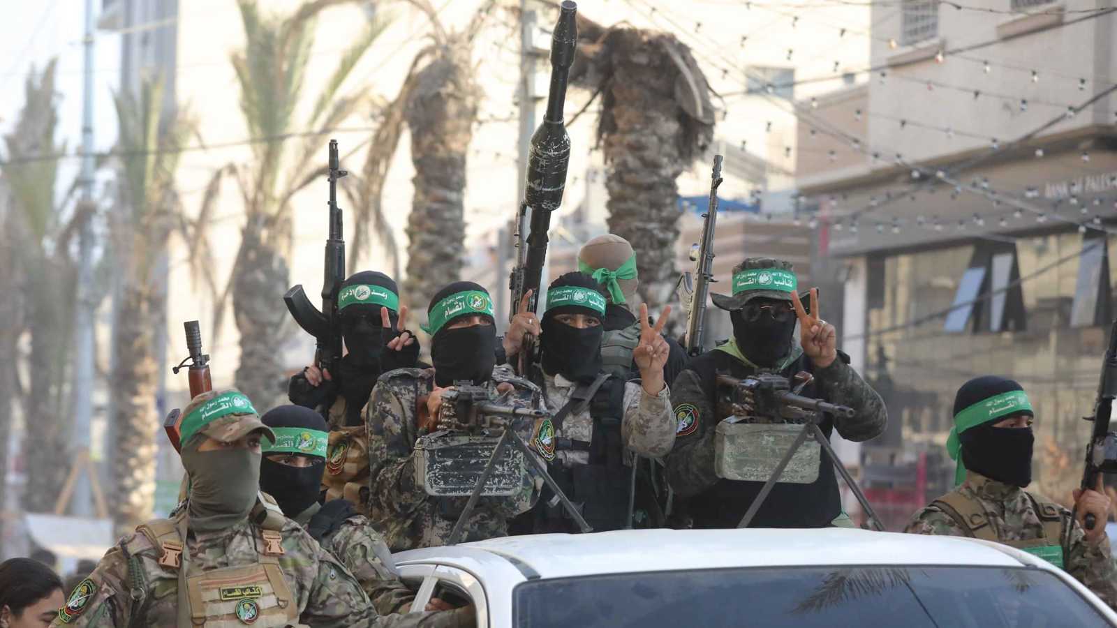 عقدة الاتفاق.. هل يؤدي رفض حماس تسليم سلاحها لعودة الحرب في غزة؟