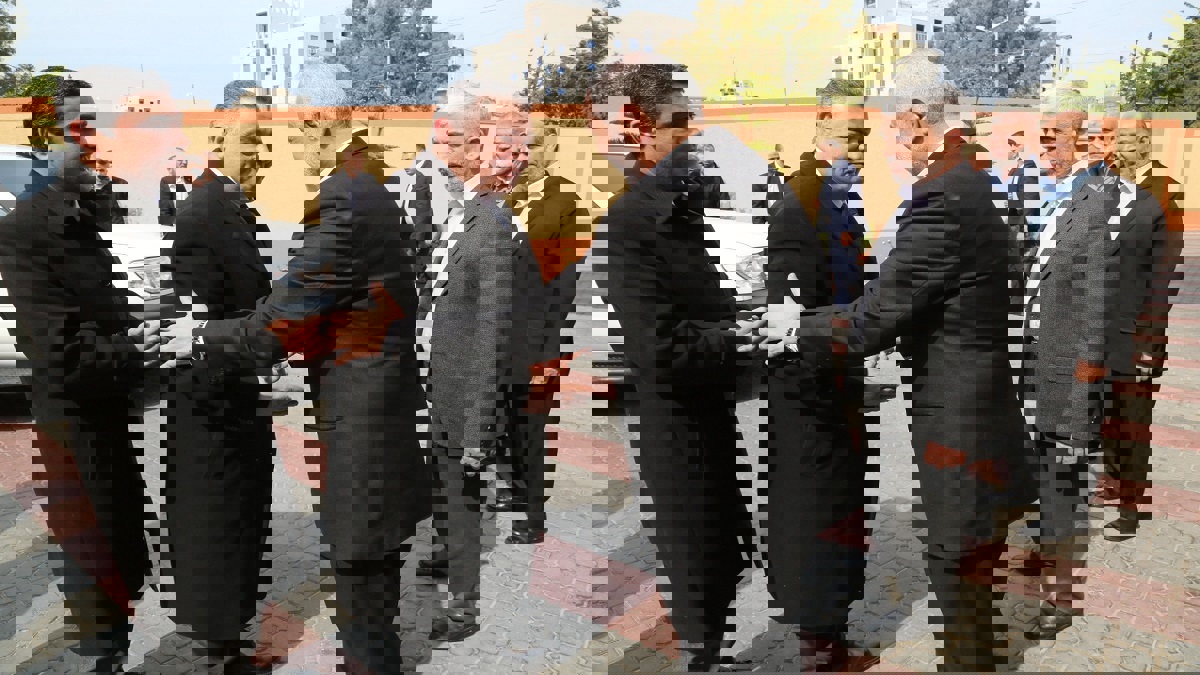 فصائل فلسطينية تطالب مصر بإنهاء أزمة الممنوعين من السفر