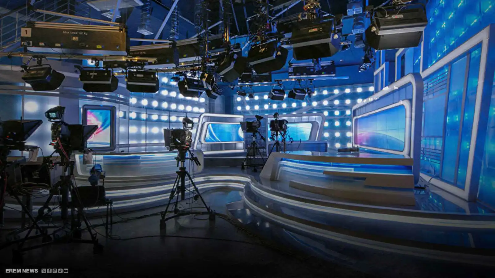 تركيا.. رجل يقتحم قناة تلفزيونية للثأر لزوجته بمسدس