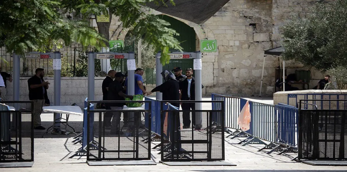 بين يسار صامت ويمين محرض.. هل يلغي نتنياهو البوابات الإلكترونية على الأقصى؟