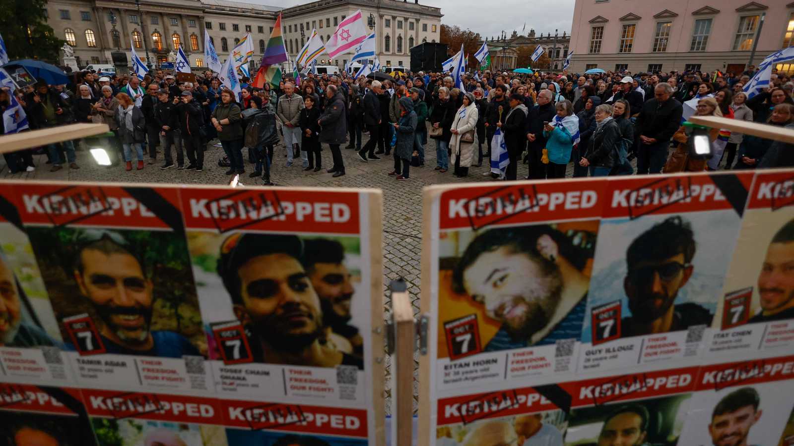 "فريق طوارئ" من الوسطاء لحل أزمة جثامين الرهائن بين إسرائيل وحماس