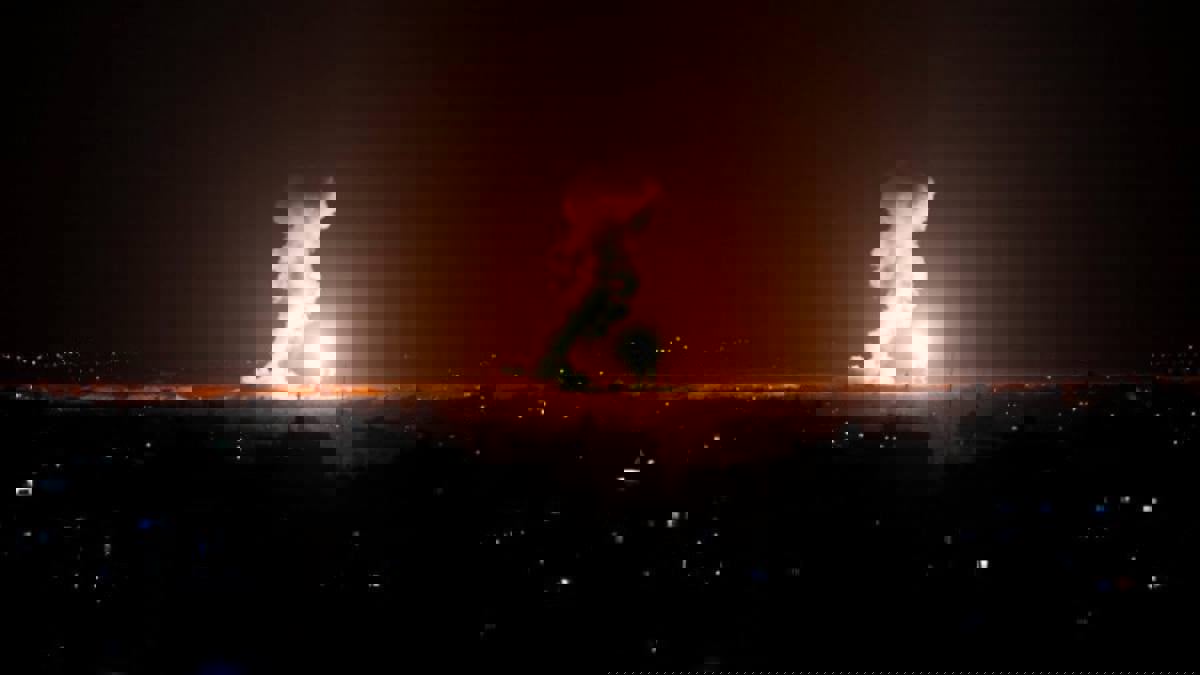 الجيش الإسرائيلي يقصف أهدافا في غزة