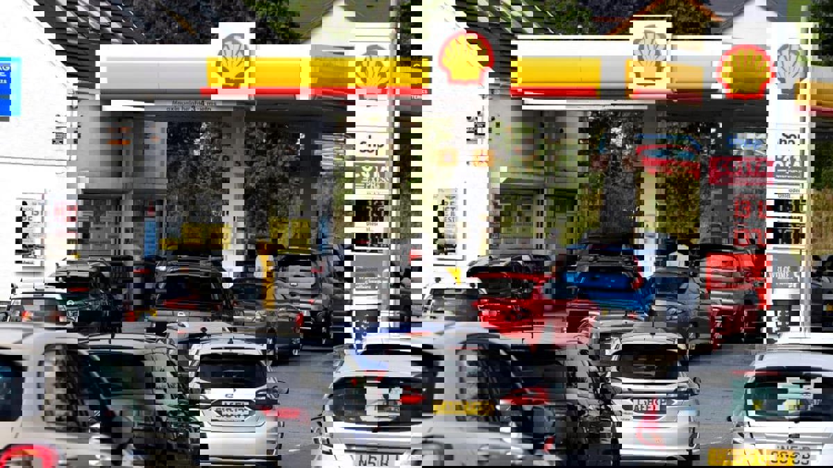 بريطانيا تلجأ للجيش لحل مشكلة نقص الوقود