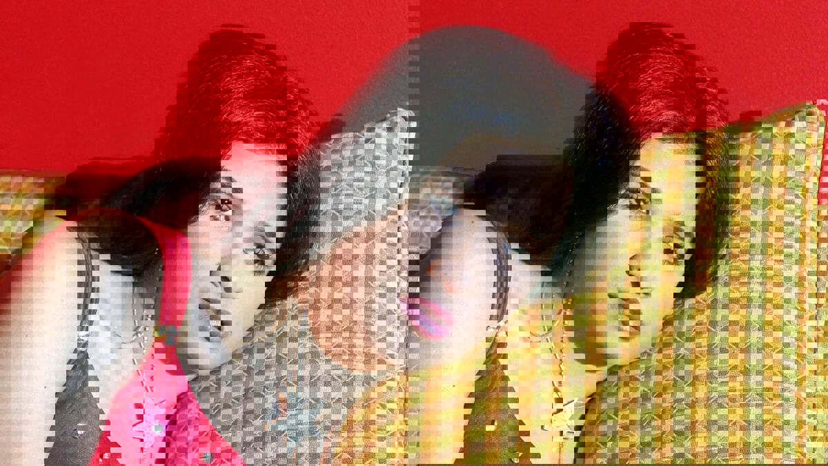 بعد وصفهم بلفظ مسيء.. شقيقة محمد حلاوة تهاجم ياسمين عبد العزيز‎ 