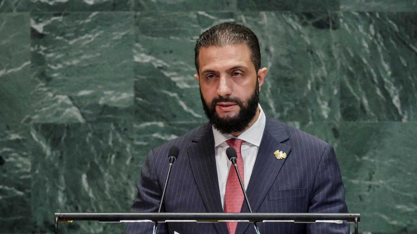 الرئاسة السورية تعلق على أنباء تعاون الشرع مع "التحالف الدولي ضد الإرهاب"