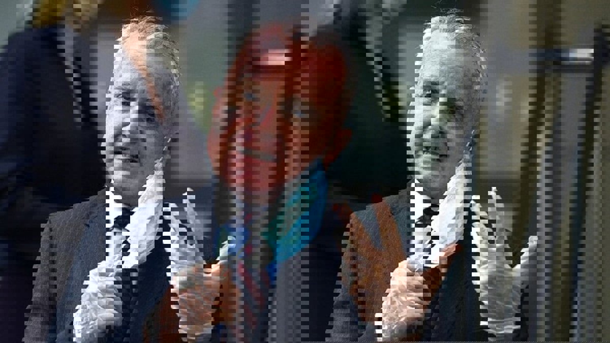 أمريكا توقف خدمات التأشيرات في قنصلية بروسيا