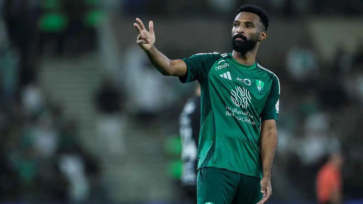 لن نتصالح.. الأهلي السعودي يحرج الفتح