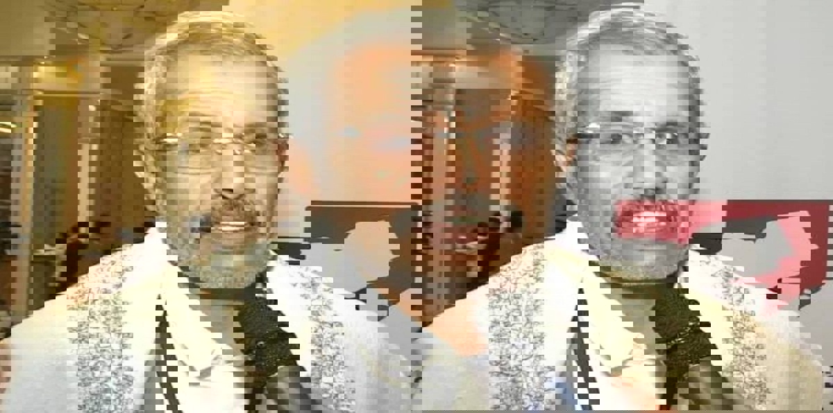 هكذا رد وزير يمني تابع لصالح على ضرب الحوثيين لنجله