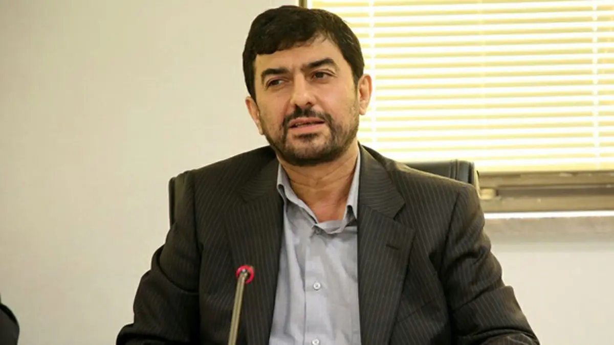 إيران تسمح بإنتاج الكحول مؤقتا لمواجهة كورونا