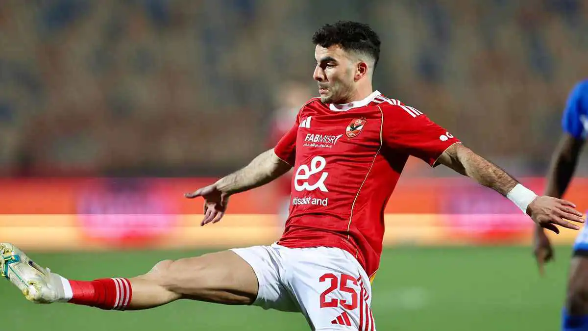 رغم أهميته.. لماذا رفض زيزو ارتداء الـGBS أمام سموحة؟ (فيديو)