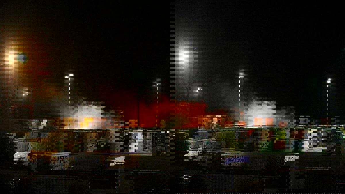 جدل سوري وإسرائيلي حاد.. هل سمحت روسيا باستهداف ميناء اللاذقية؟