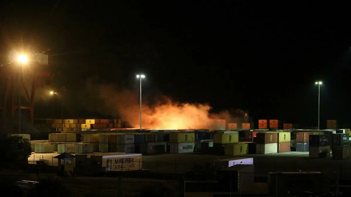 جدل سوري وإسرائيلي حاد.. هل سمحت روسيا باستهداف ميناء اللاذقية؟