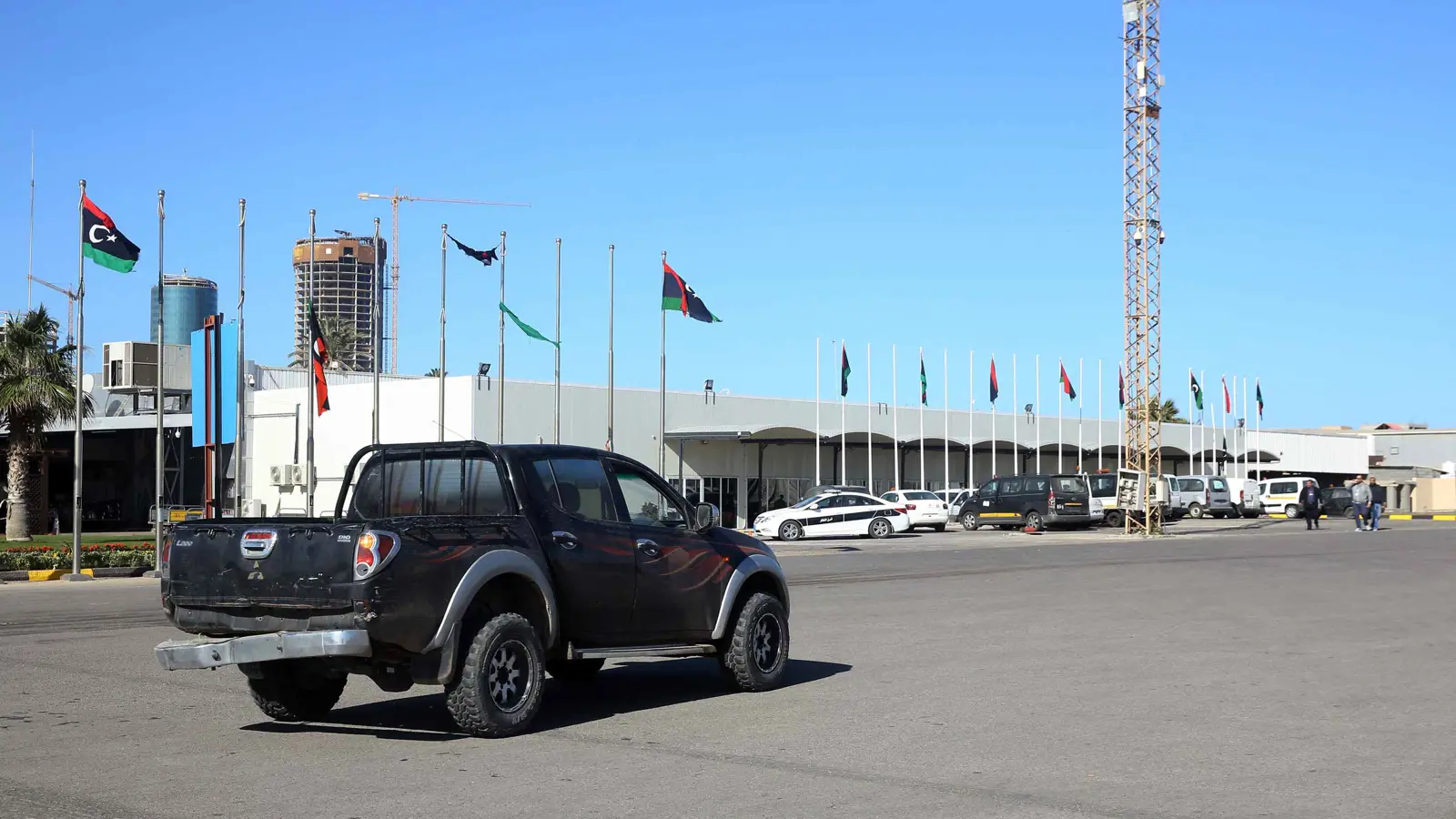 بعد توقفها 10 سنوات.. الخطوط الإيطالية تستأنف رحلاتها إلى طرابلس