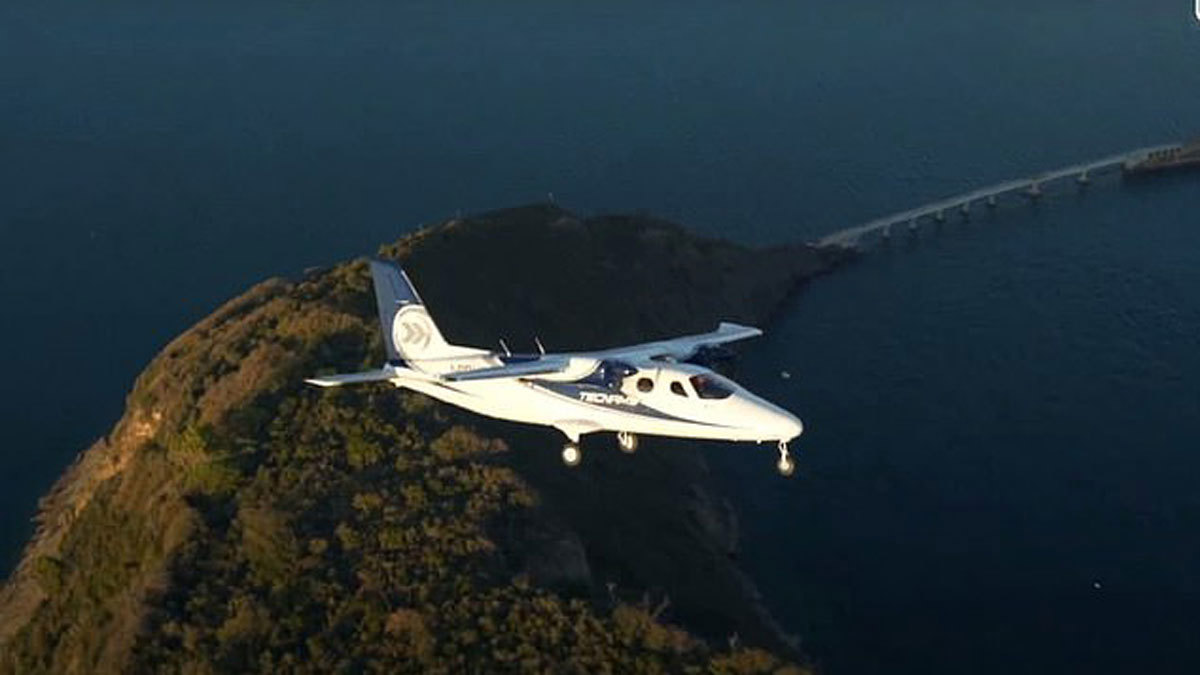 شركة إيطالية تحوّل طائرة إلى ثلاجة ضخمة لنقل لقاحات كورونا (صور)