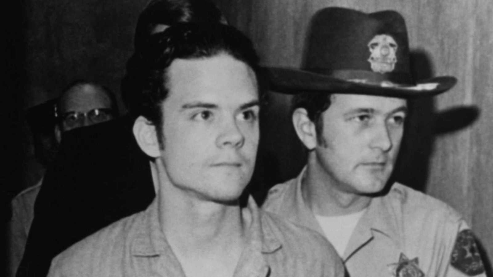 هربرت مولين.. قصة القاتل "الهادئ" الذي أرعب كاليفورنيا