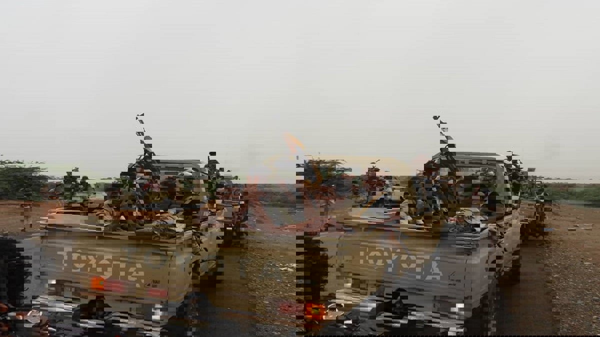 اليمن.. مسلحون قبليون يختطفون 9 من أفراد المقاومة الوطنية